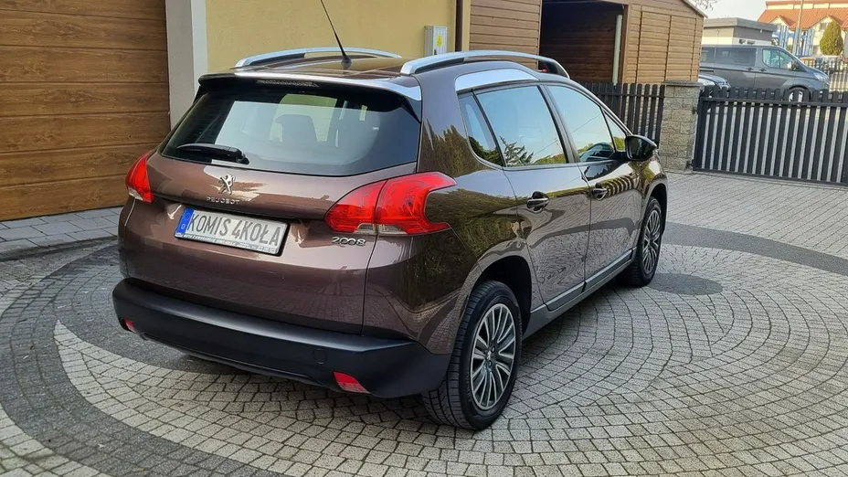 PEUGEOT 2008 -