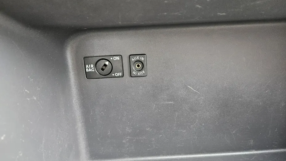 VOLKSWAGEN Caddy -