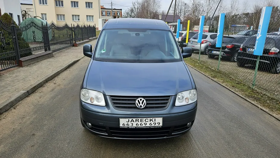 VOLKSWAGEN Caddy -