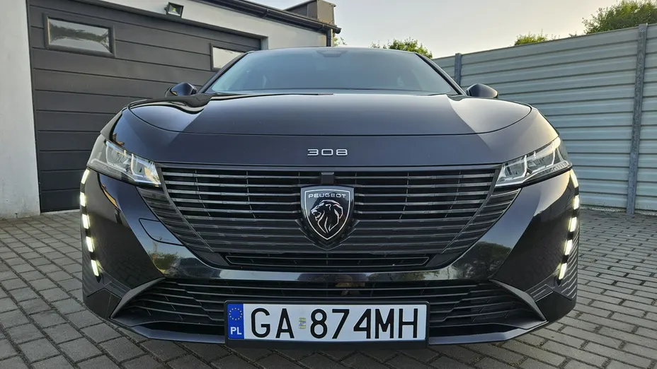PEUGEOT 308 -
