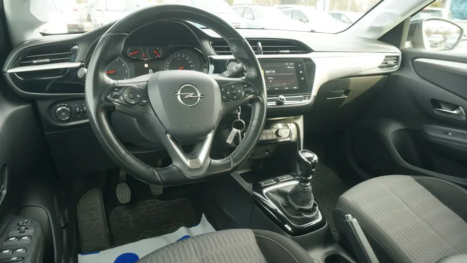 OPEL Corsa -