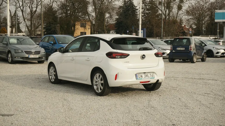 OPEL Corsa -