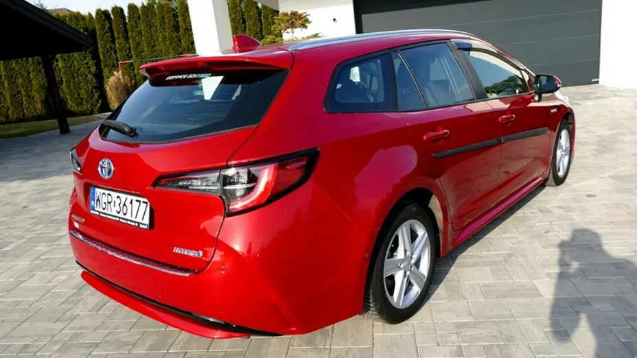 TOYOTA Corolla -