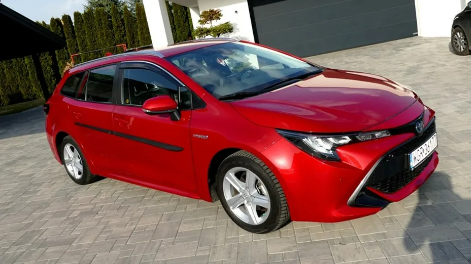 TOYOTA Corolla -