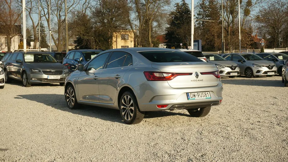RENAULT Megane -
