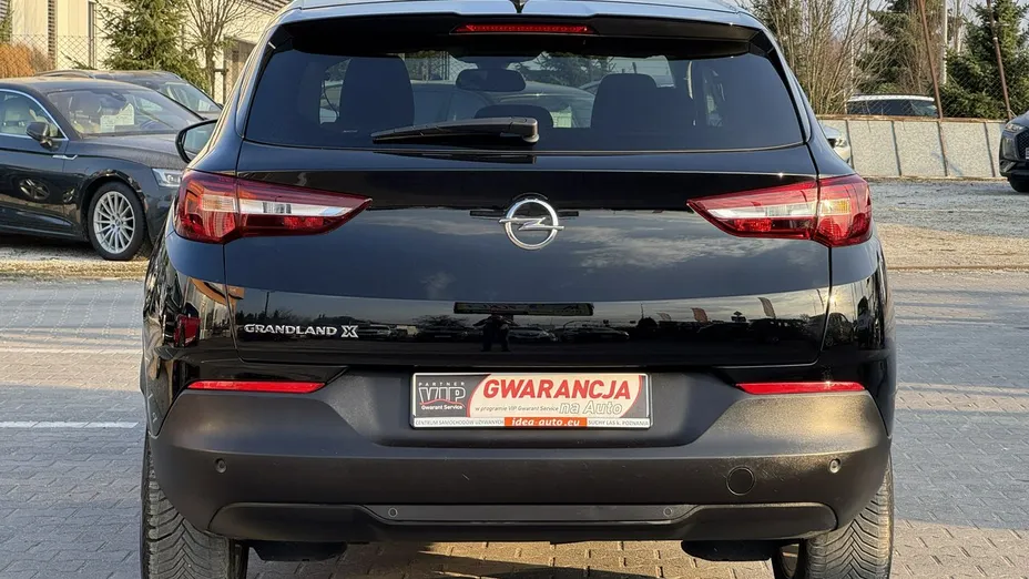OPEL Grandland X -