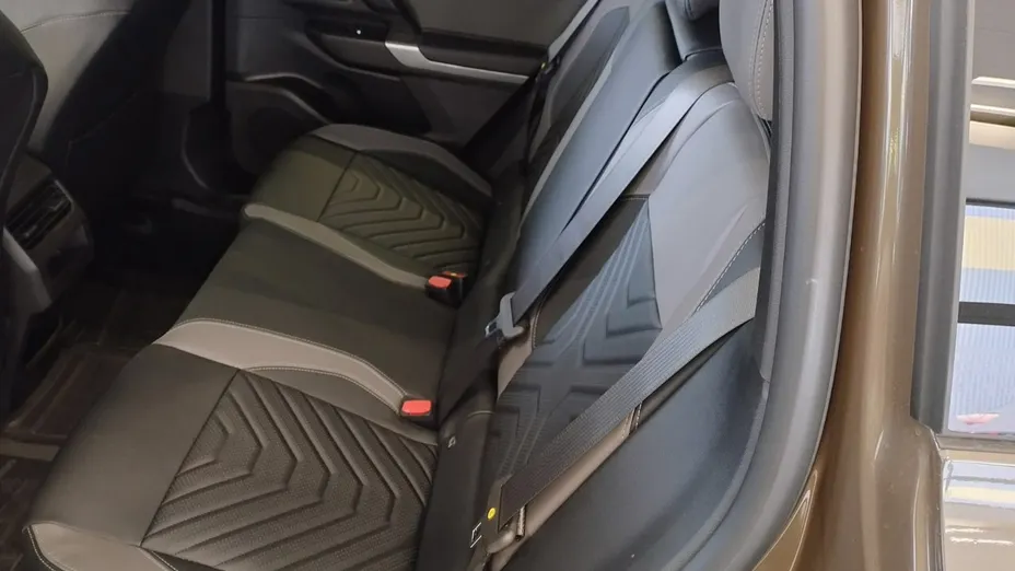 JEEP Compass -