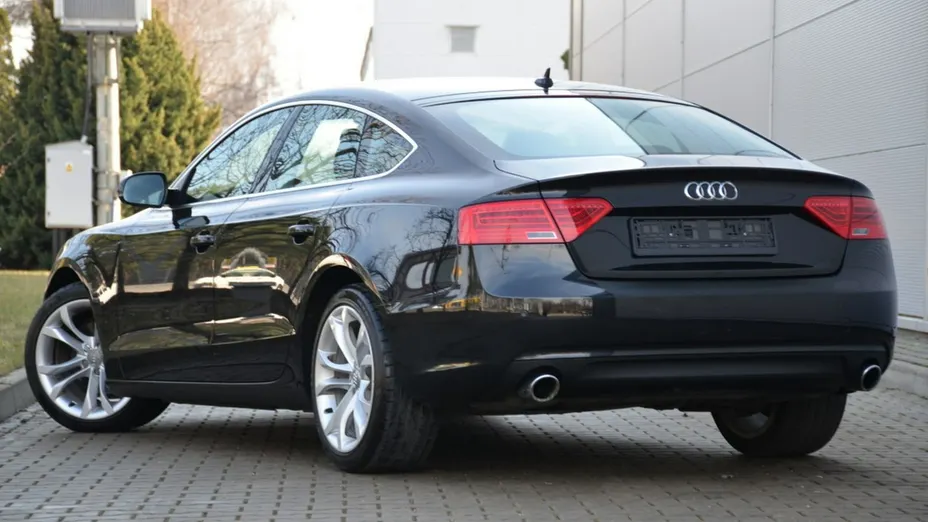 AUDI A5 -