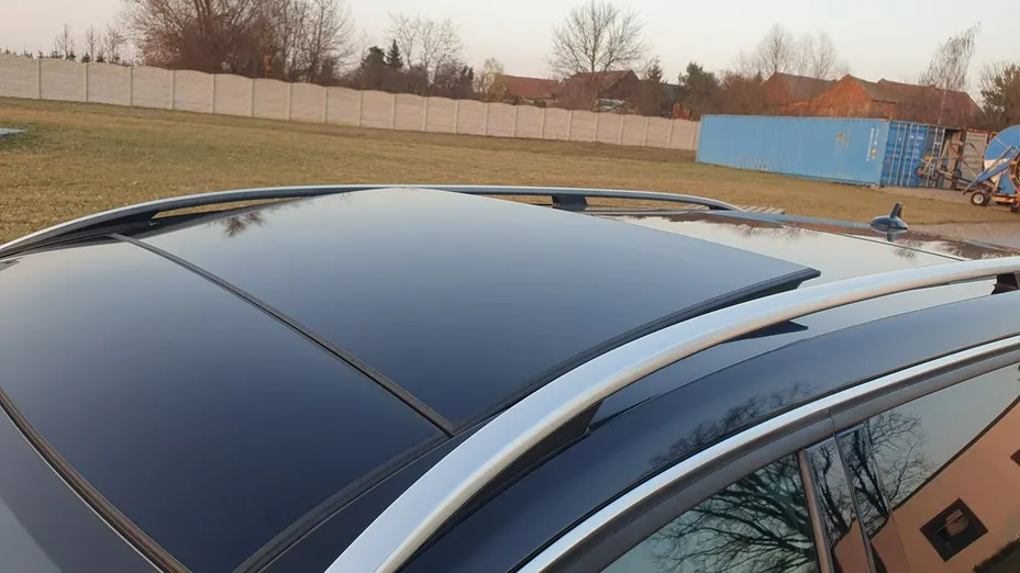 MERCEDES-BENZ E Klasa -