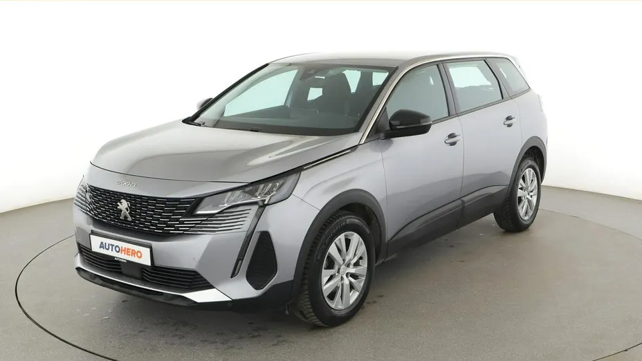 PEUGEOT 5008 -