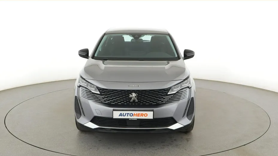 PEUGEOT 5008 -