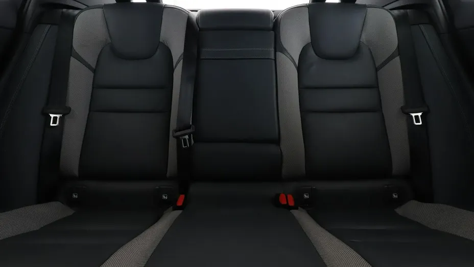 VOLVO S60 -