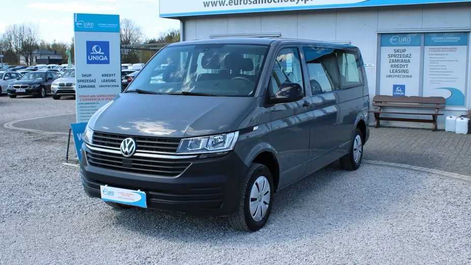 VOLKSWAGEN Transporter -