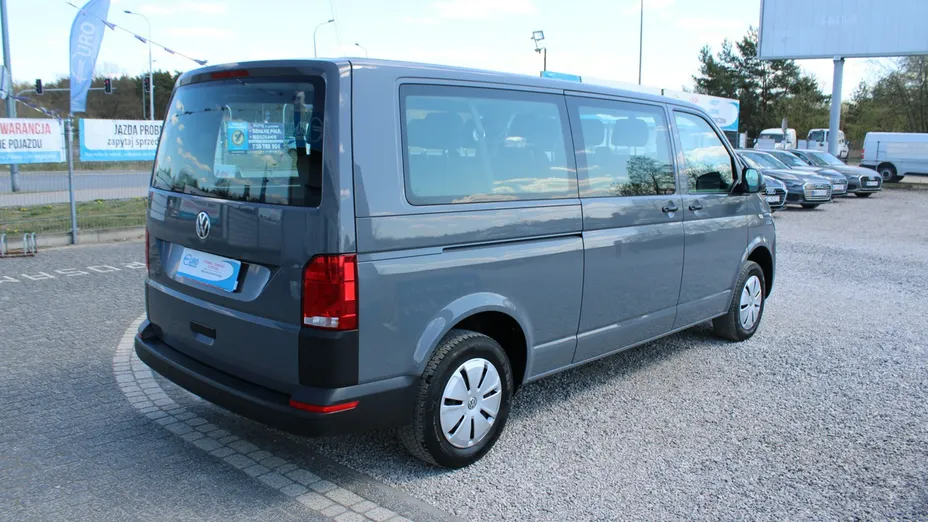 VOLKSWAGEN Transporter -