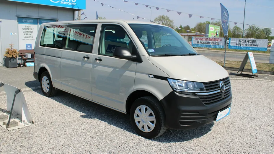 VOLKSWAGEN Transporter -