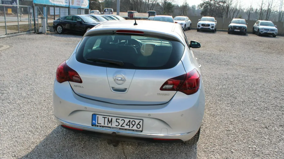 OPEL Astra -