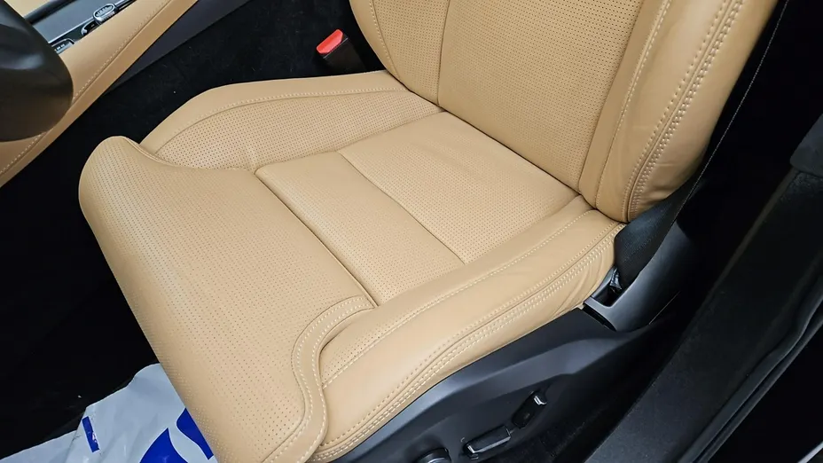 VOLVO XC90 -