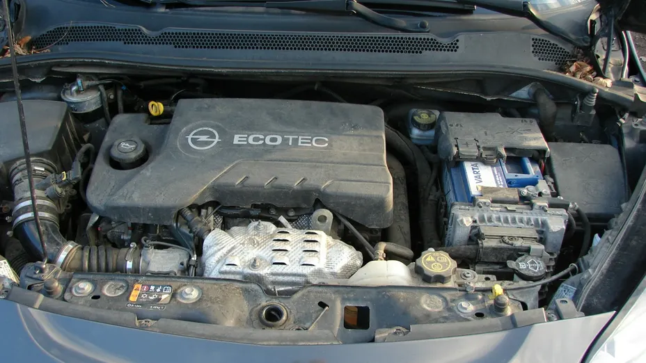 OPEL Corsa -
