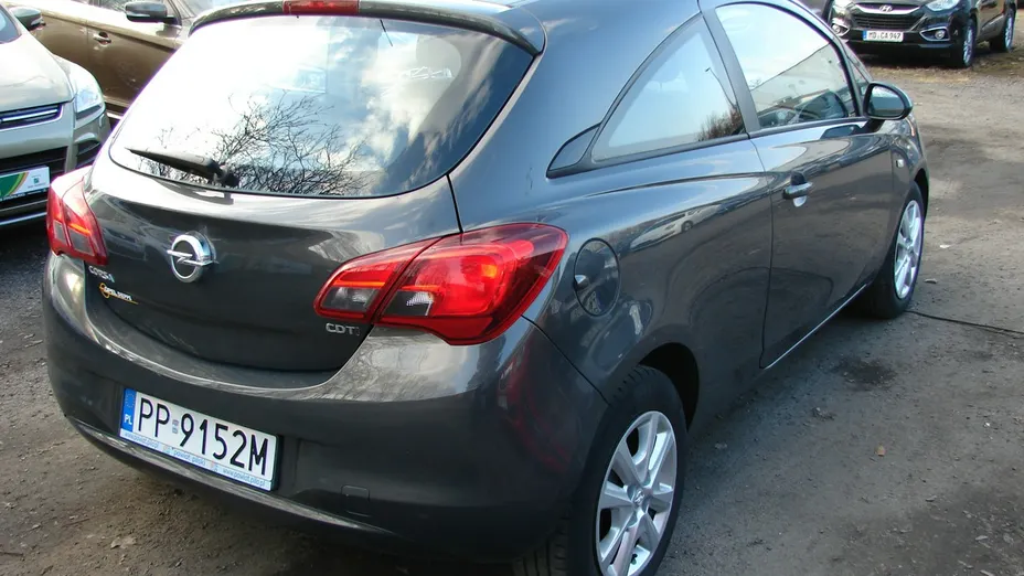 OPEL Corsa -