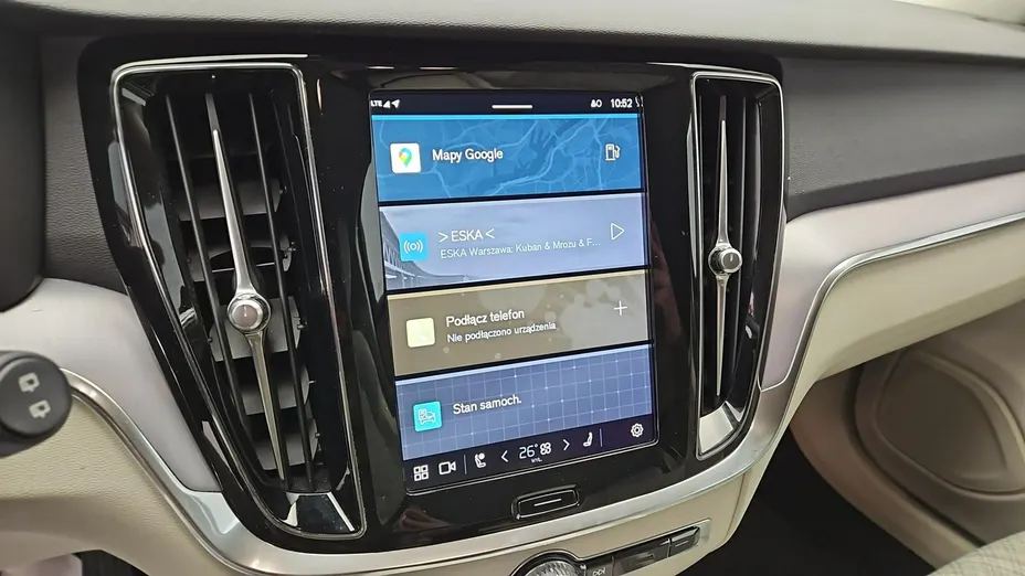 VOLVO V60 -