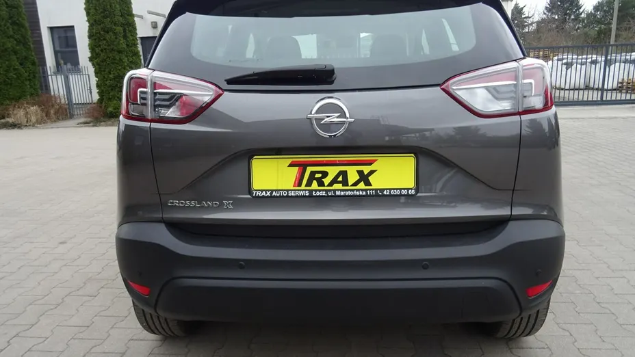 OPEL Crossland X -