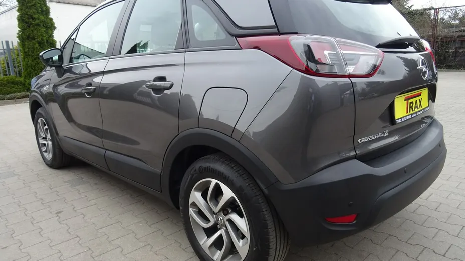 OPEL Crossland X -