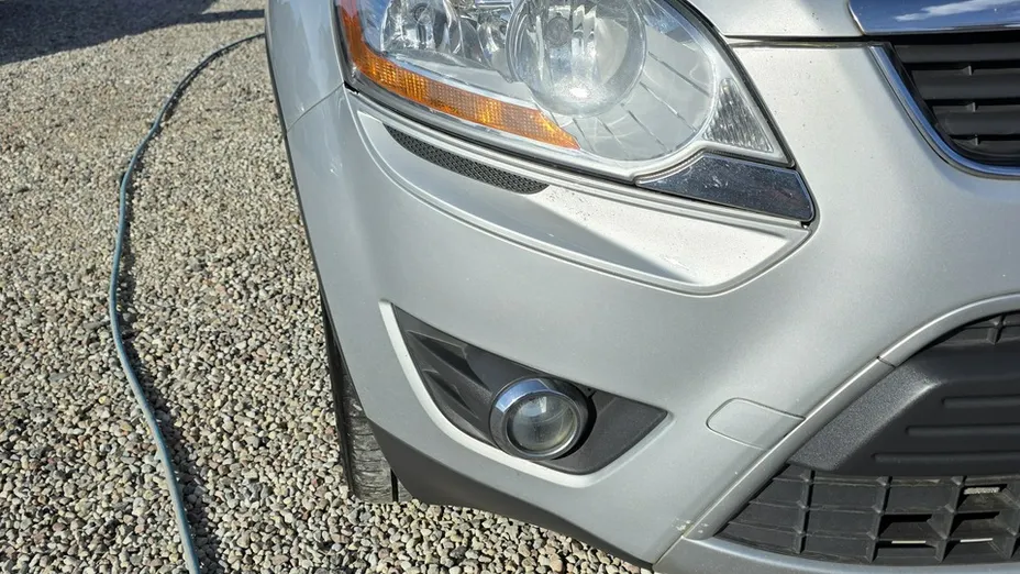 FORD Kuga -
