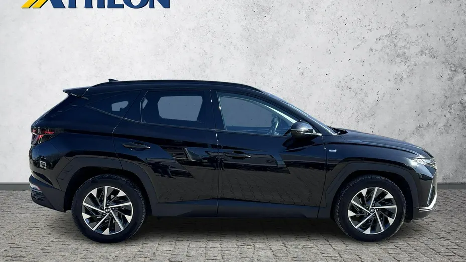 HYUNDAI Tucson -