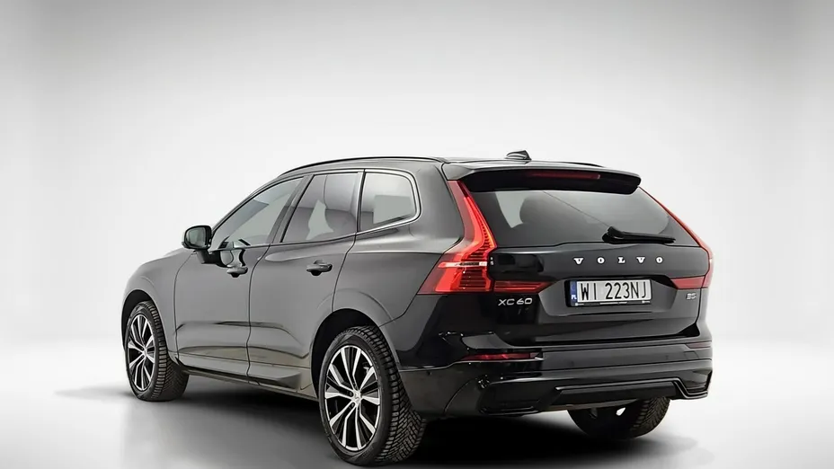 VOLVO XC60 -