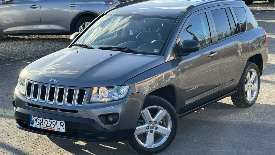 JEEP Compass -