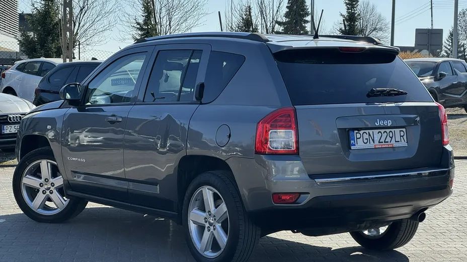 JEEP Compass -