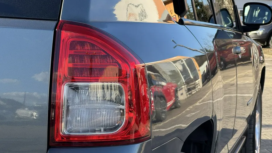 JEEP Compass -