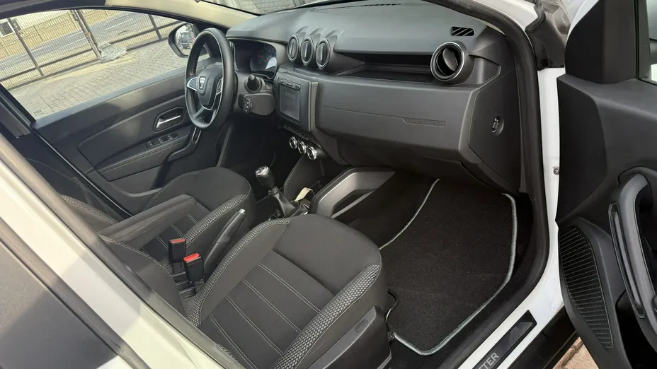 DACIA Duster -