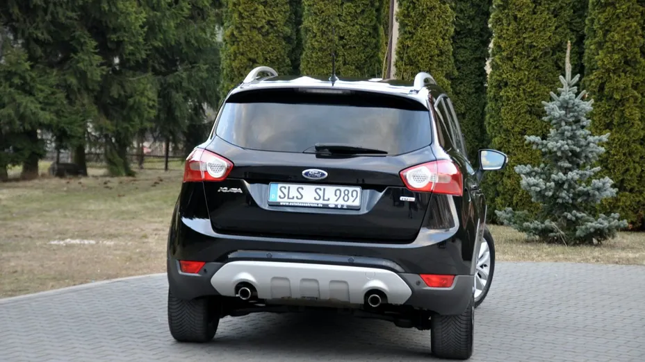 FORD Kuga -