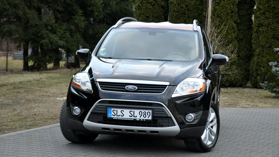 FORD Kuga -
