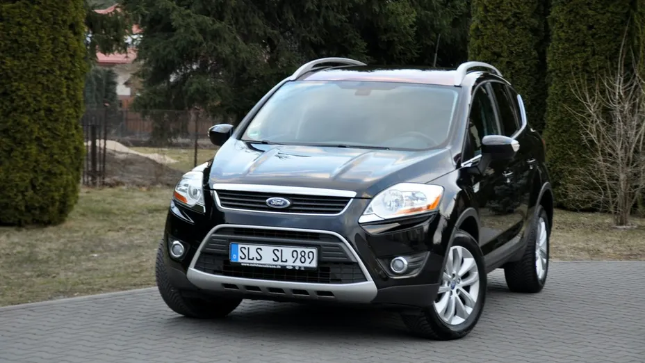 FORD Kuga -