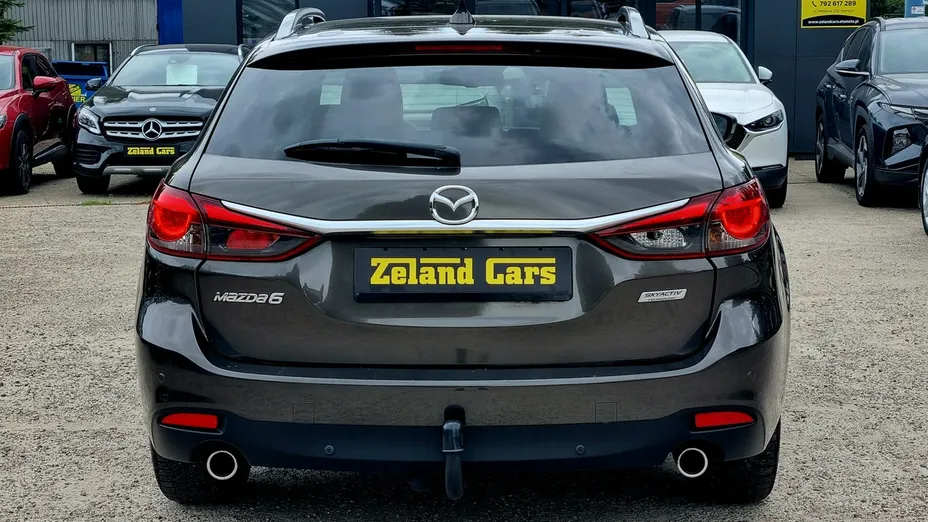 MAZDA 6 -