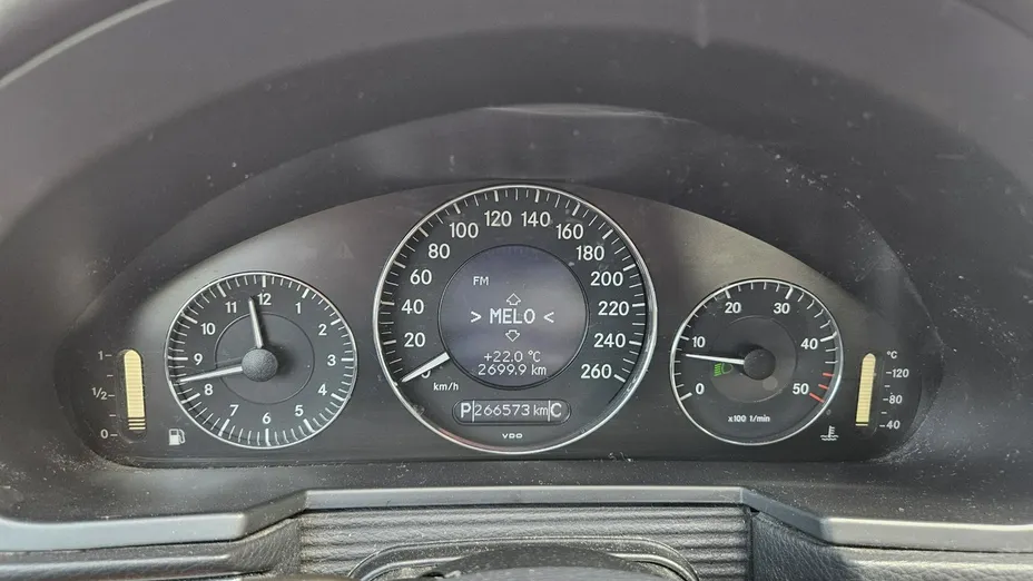MERCEDES-BENZ E Klasa -