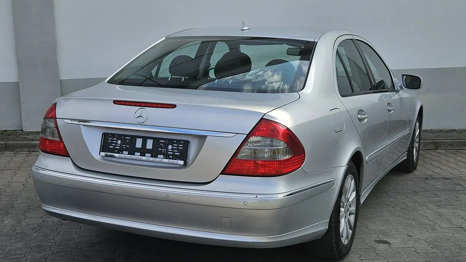 MERCEDES-BENZ E Klasa -