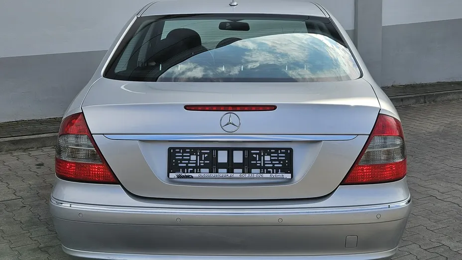 MERCEDES-BENZ E Klasa -