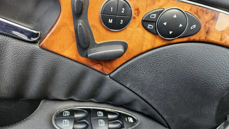 MERCEDES-BENZ E Klasa -