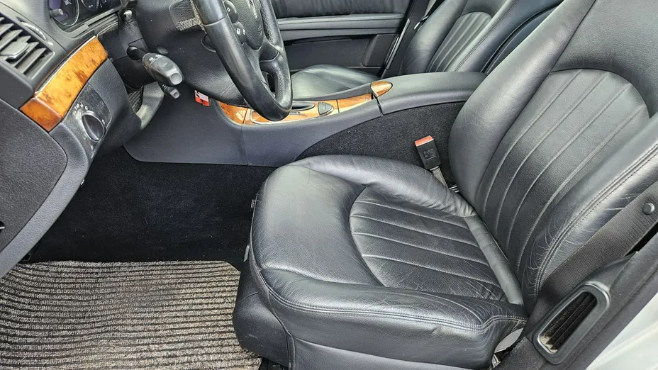 MERCEDES-BENZ E Klasa -