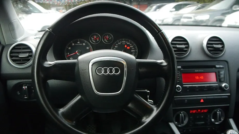 AUDI A3 -