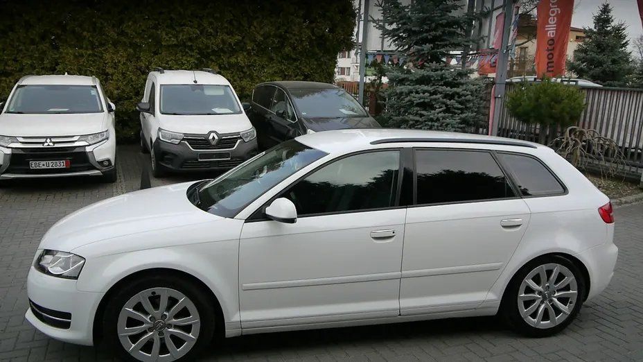 AUDI A3 -
