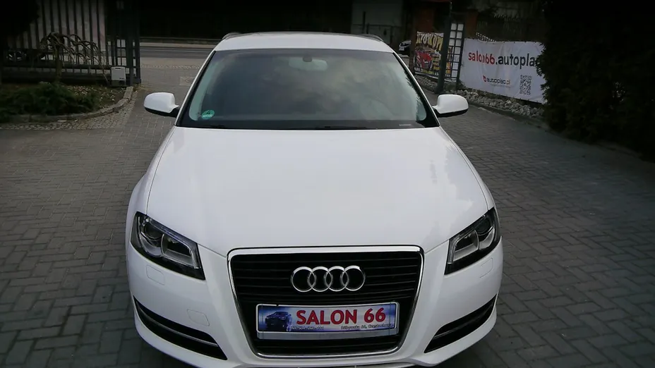 AUDI A3 -