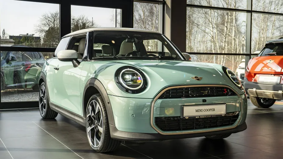 MINI Cooper -
