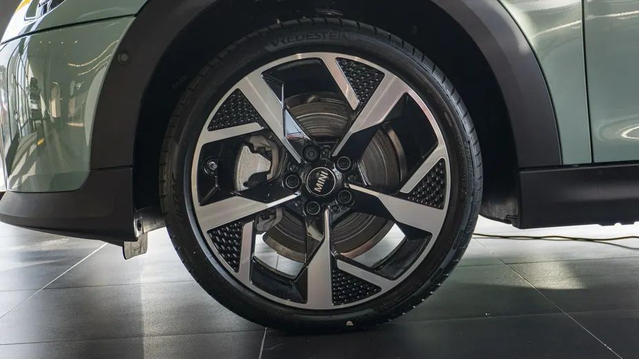 MINI Cooper -