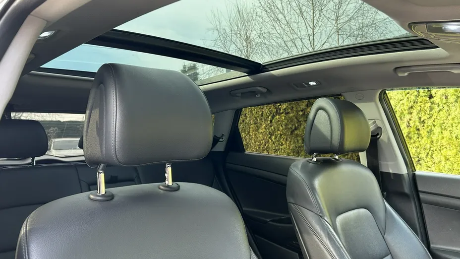 HYUNDAI Tucson -