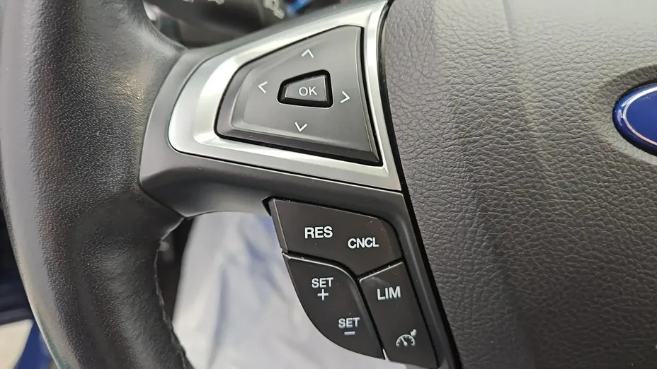 FORD Mondeo -