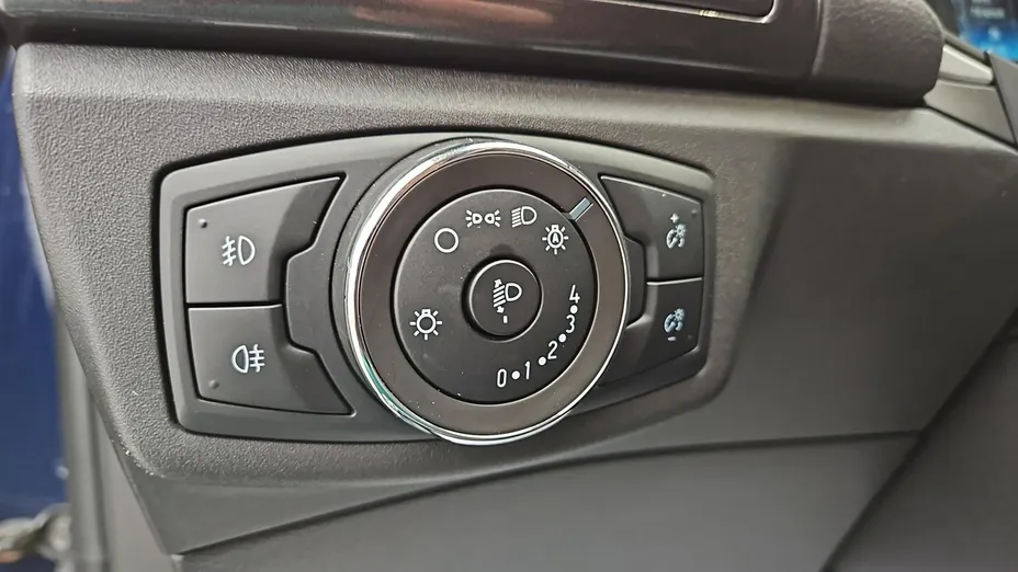 FORD Mondeo -